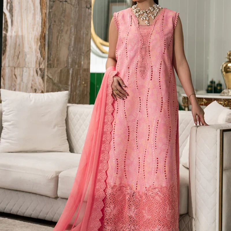 Zoey_3_1800x1800_906930aa-c78d-4ea0-bd5c-229fc35129d5