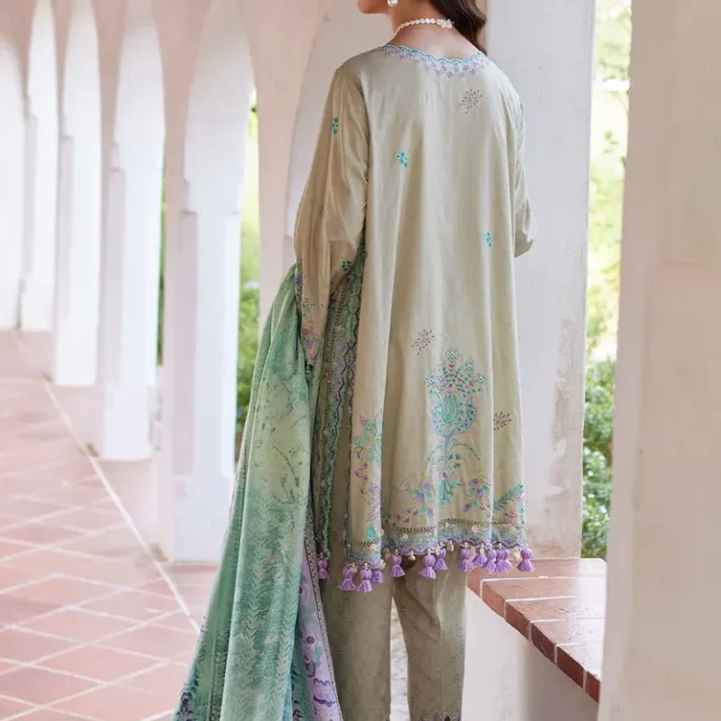 imgi_30_0028351_valeria-olive